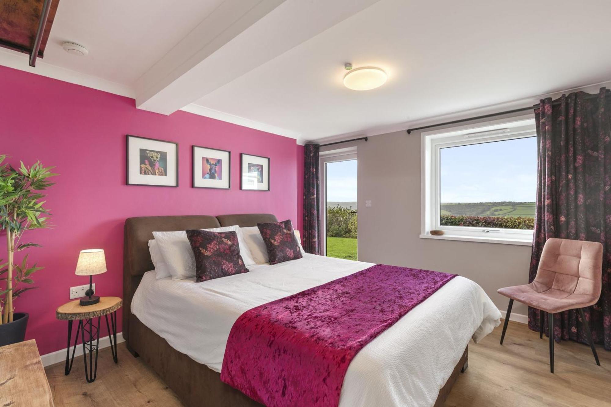 The Hidden Valley - A Stylish Rural Retreat, Perfect For Families St Clears Eksteriør bilde