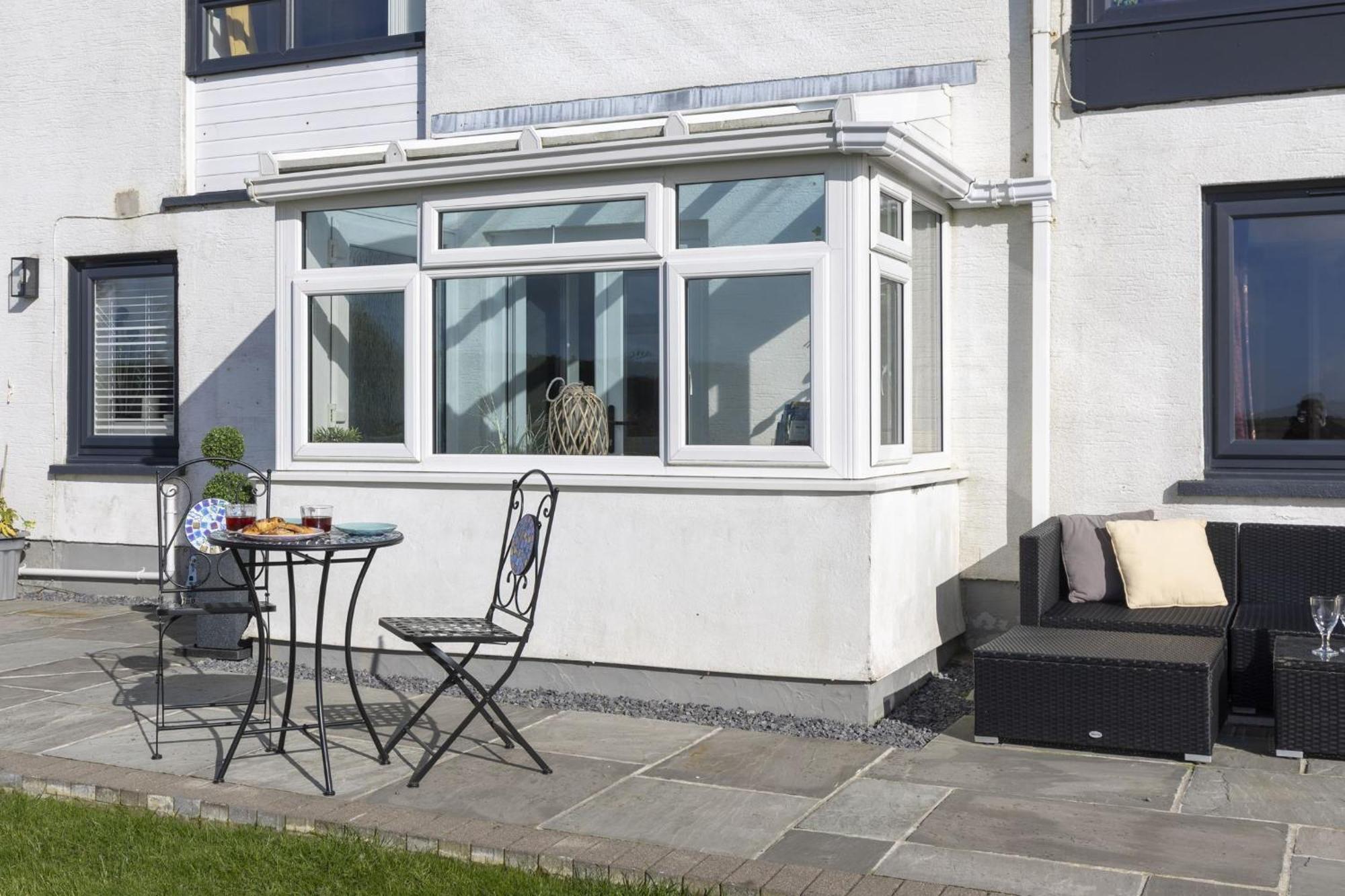 The Hidden Valley - A Stylish Rural Retreat, Perfect For Families St Clears Eksteriør bilde